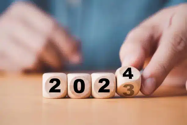 متى ندخل 2024.. كم باقي على 2024 العد التنازلي